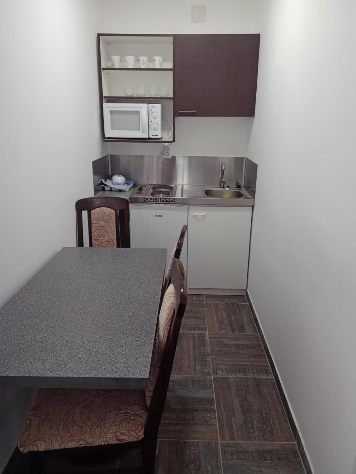 Vila Mozart - Apartments & Studios โคเปานิก ภายนอก รูปภาพ