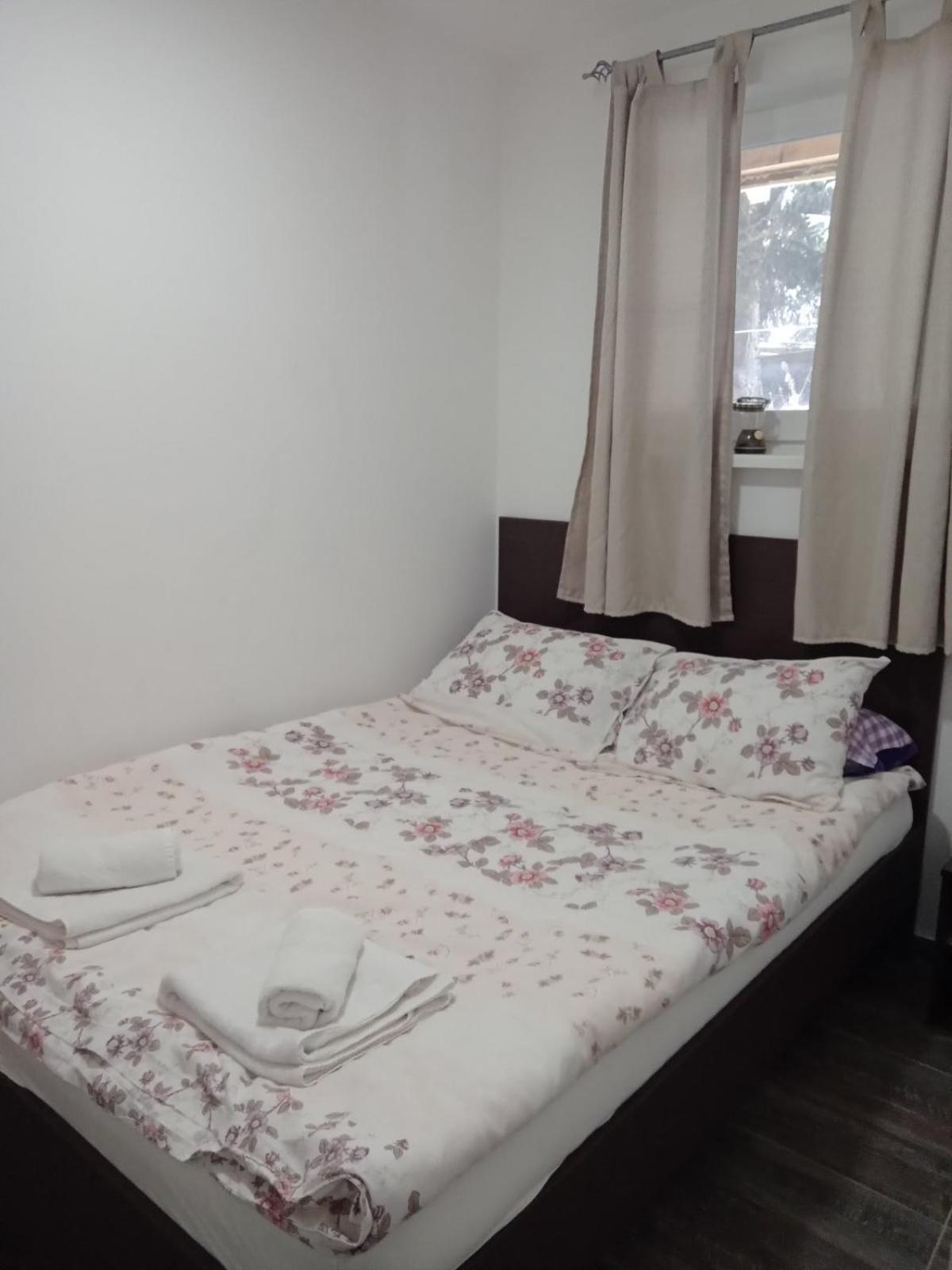 Vila Mozart - Apartments & Studios โคเปานิก ภายนอก รูปภาพ